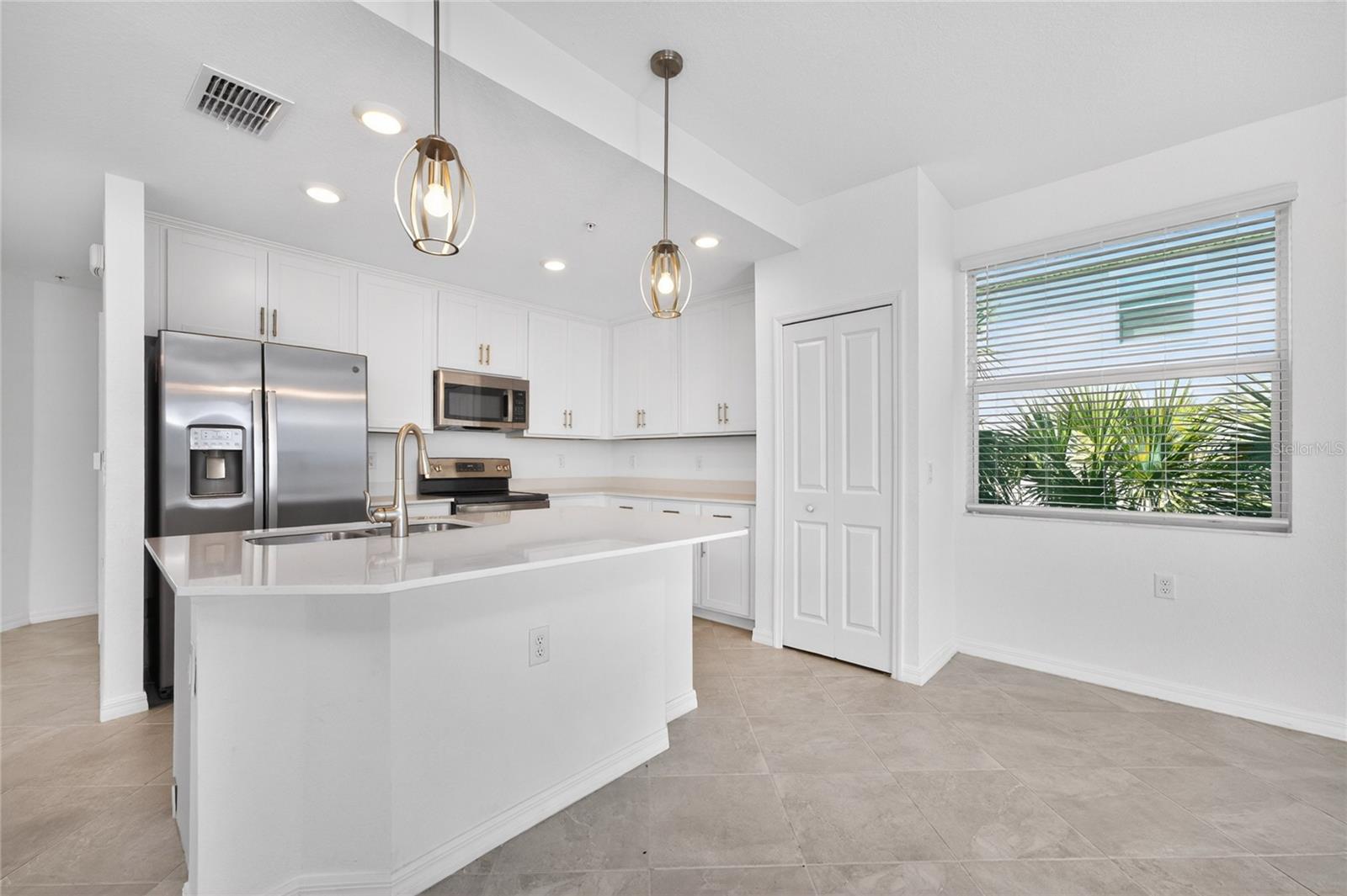 HERITAGE LANDING - Residential