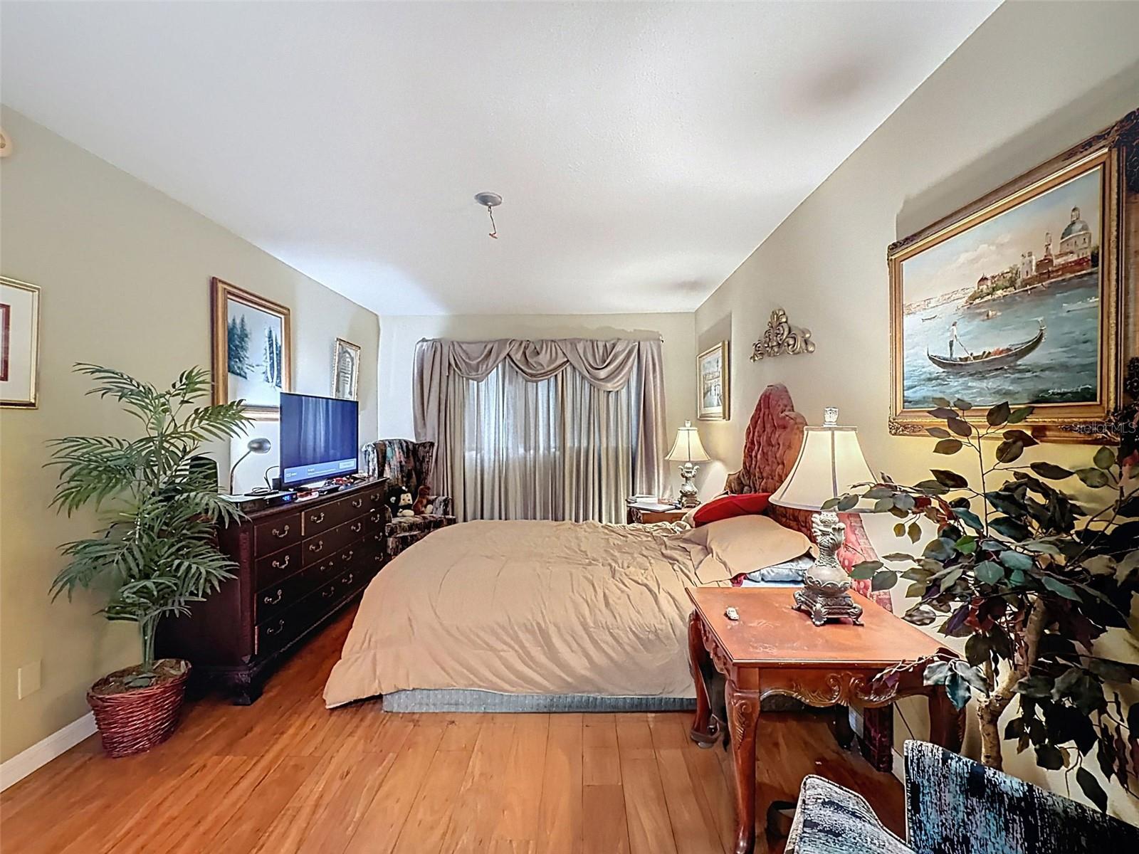 ORCHARDS RADCLIFFE CONDO - Residential