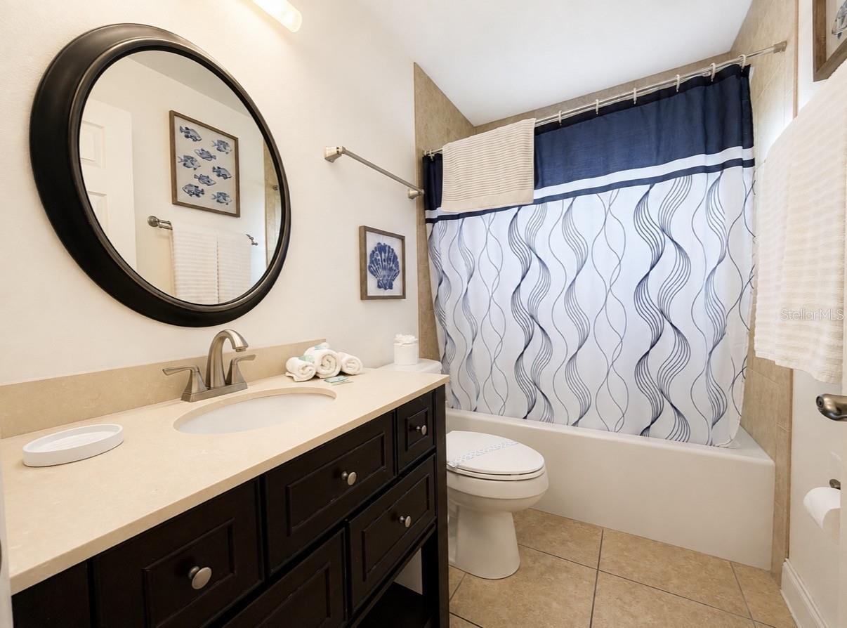 VILLAS AT SOMERSET THE - Residential