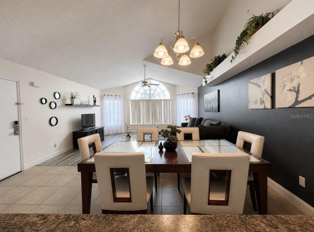 VILLAS AT SOMERSET THE - Residential