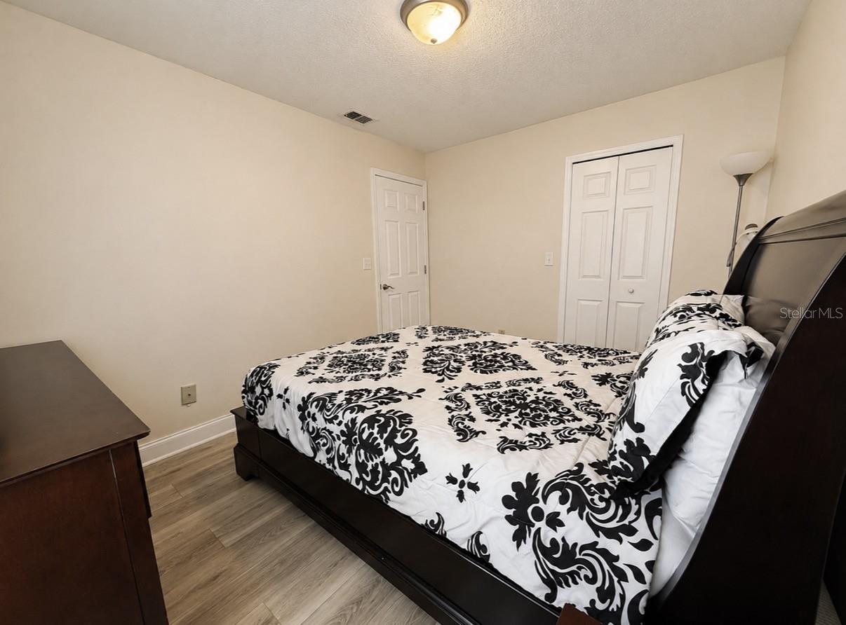VILLAS AT SOMERSET THE - Residential