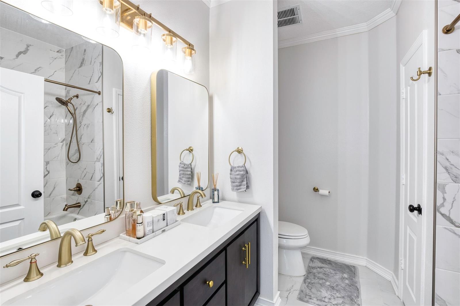 SUMMERGATE CONDO PH 01 5923/0662 - Residential Lease