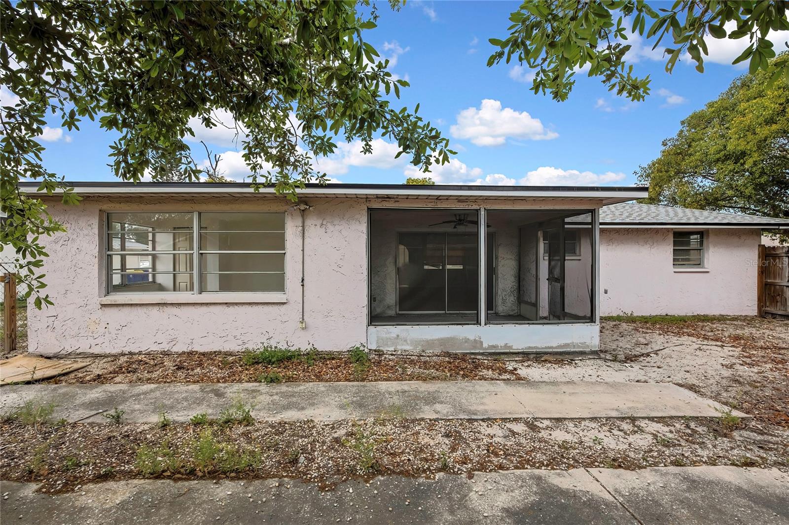 RIDGE CREST GARDENS - Residential