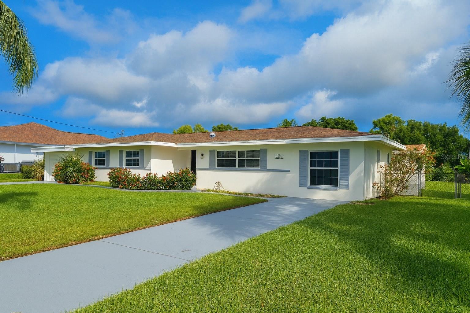 FORT MYERS SHORES - Residential