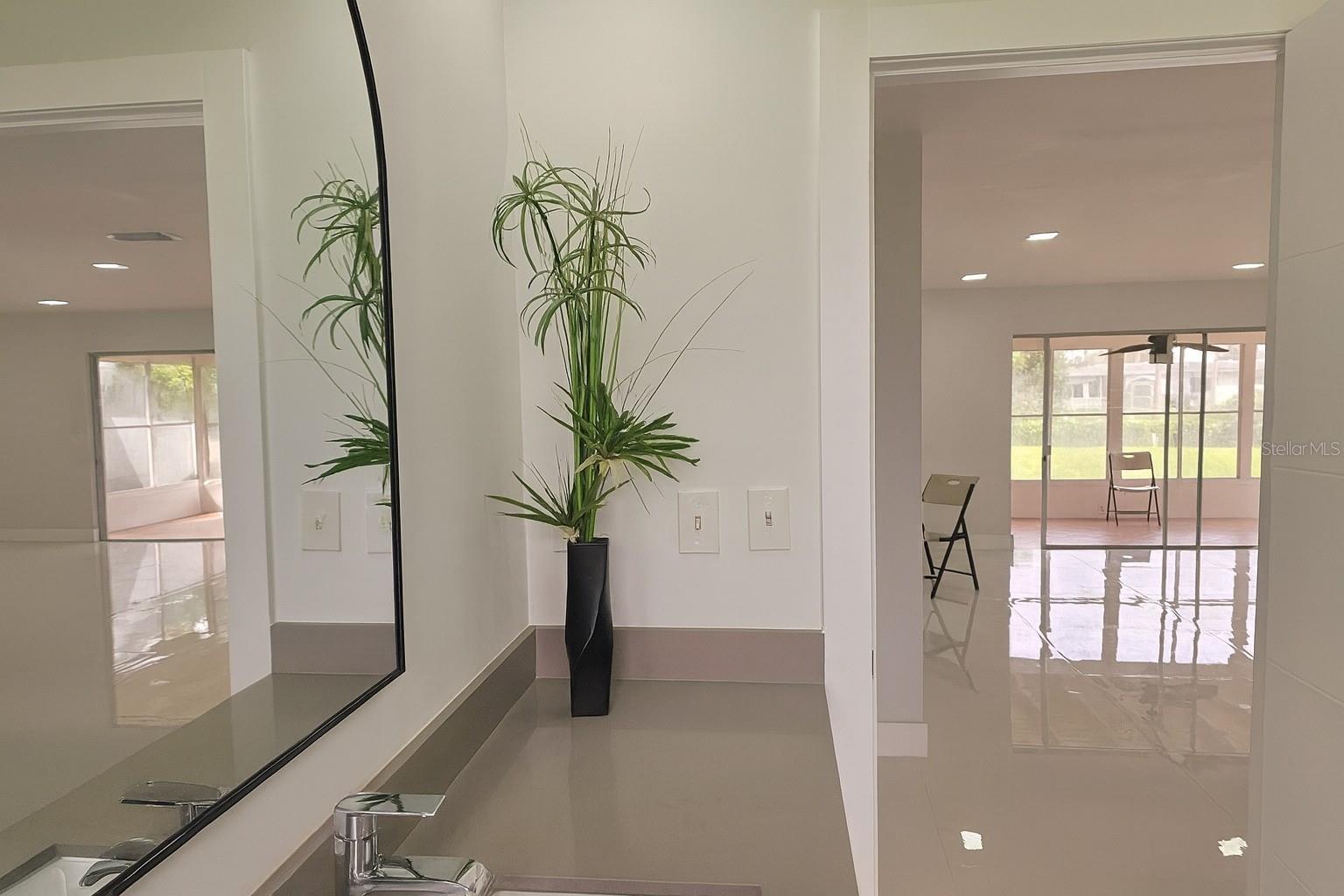 FORT MYERS SHORES - Residential