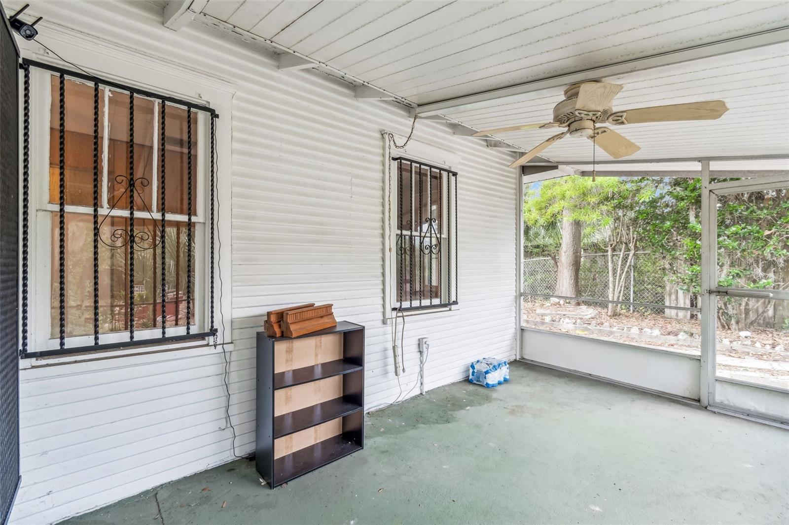 LAKE HUNTER TERRACE - Residential