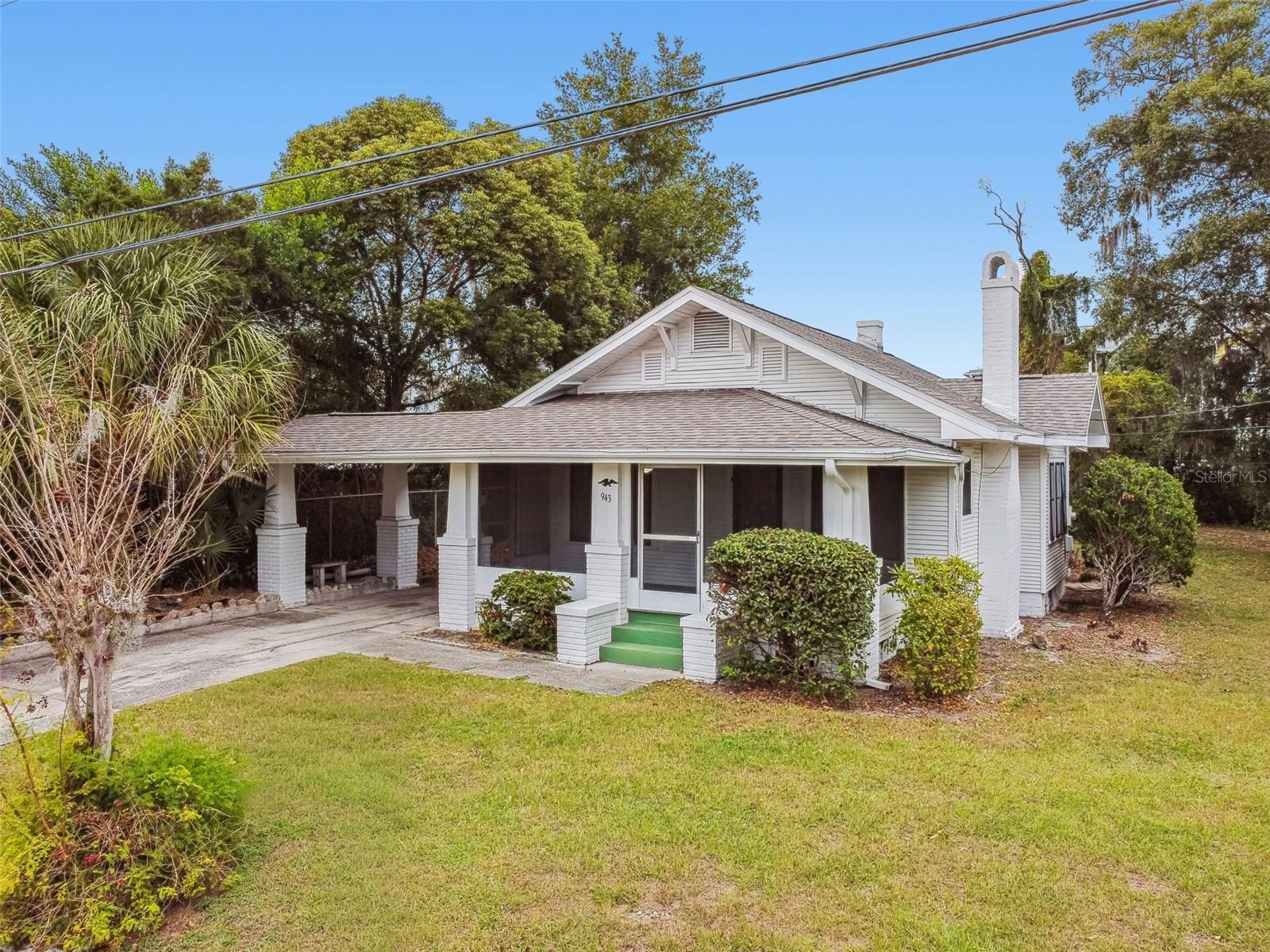 LAKE HUNTER TERRACE - Residential