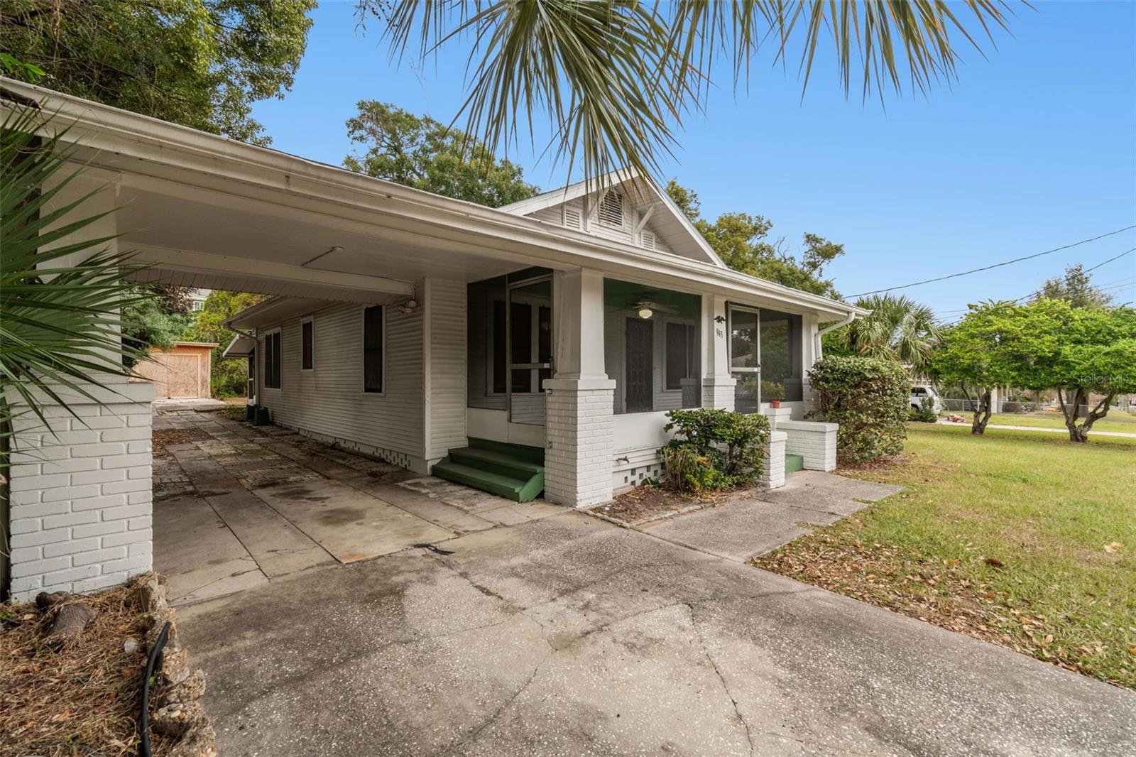 LAKE HUNTER TERRACE - Residential