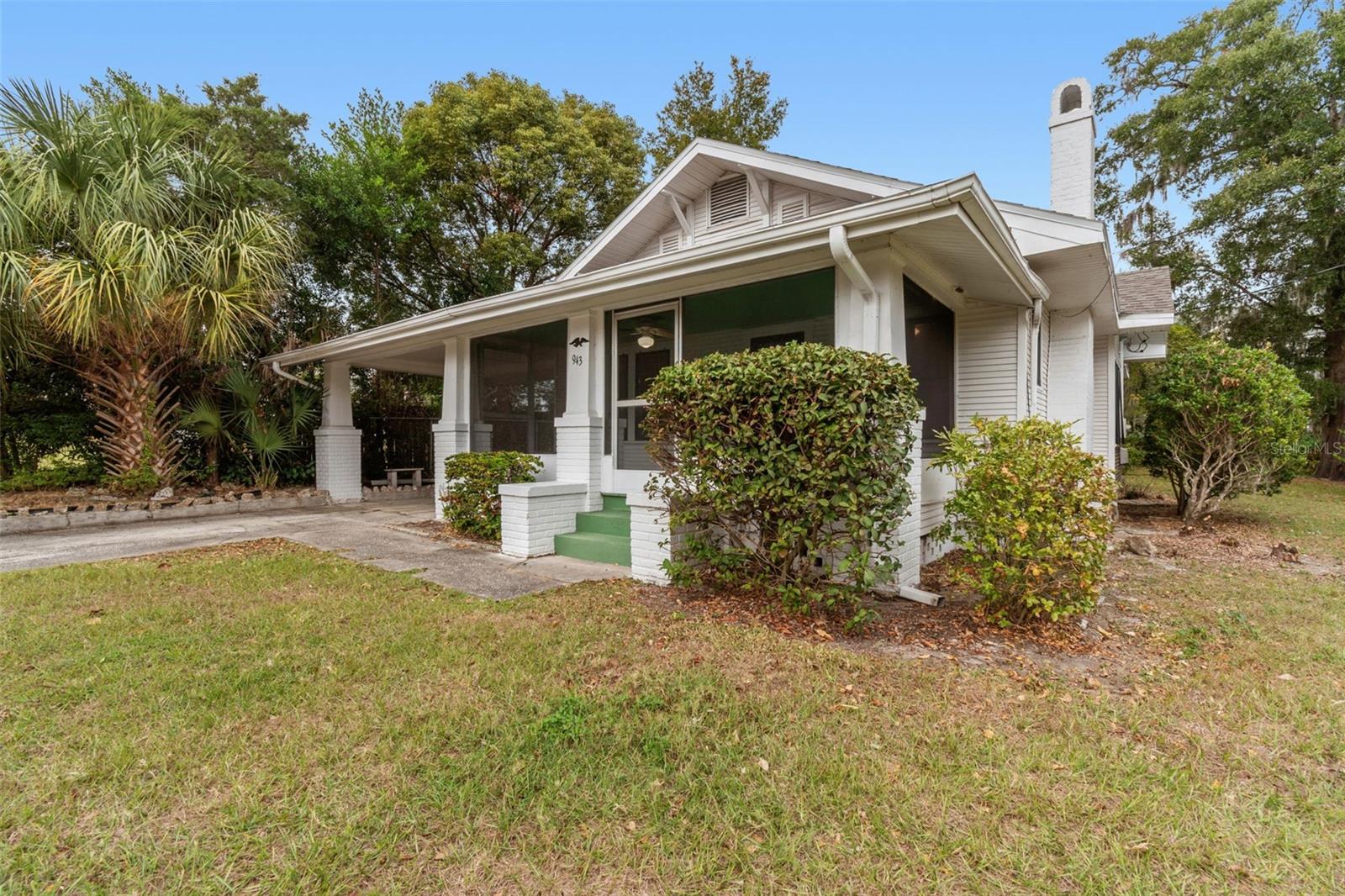 LAKE HUNTER TERRACE - Residential