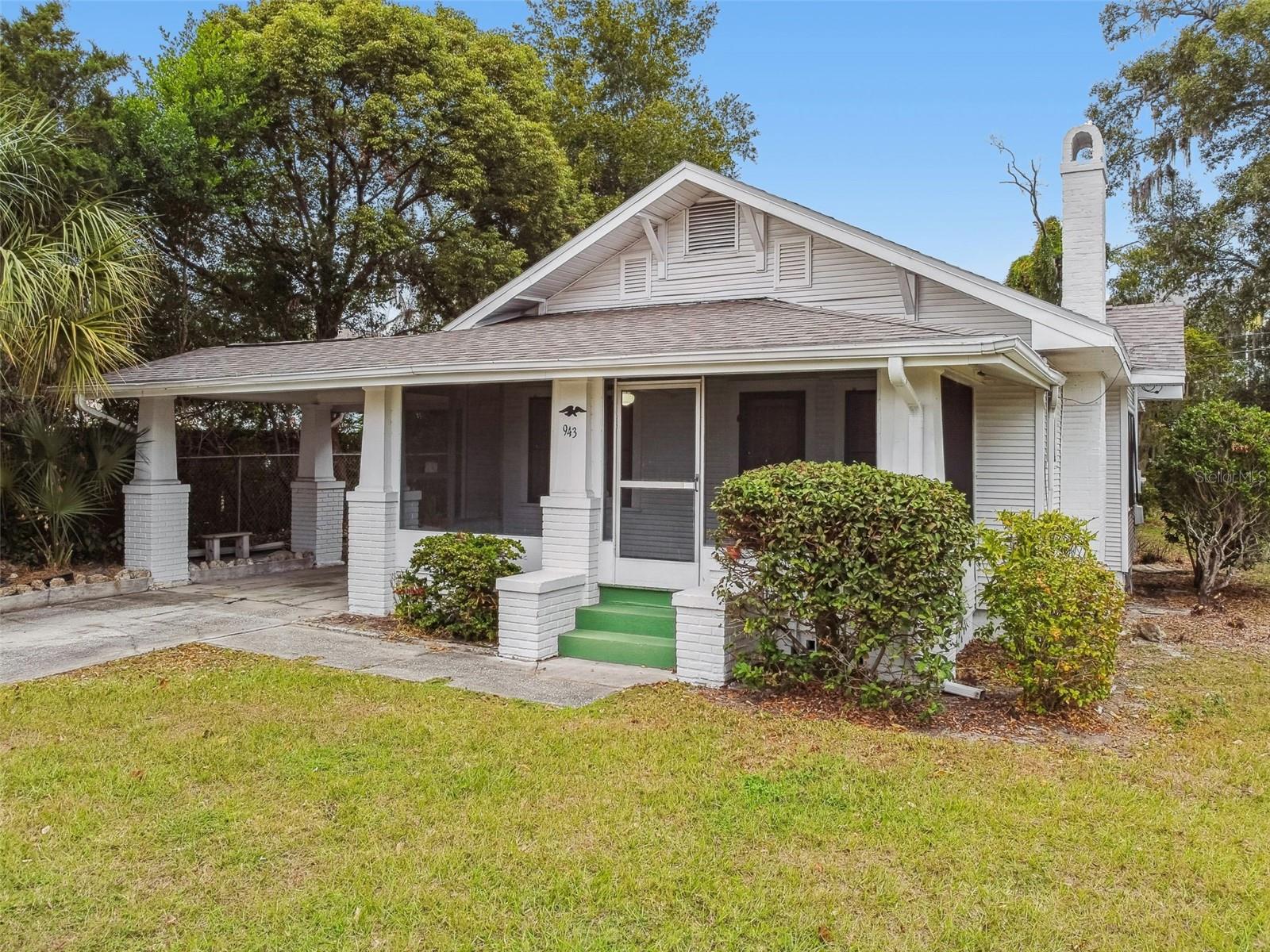 LAKE HUNTER TERRACE - Residential