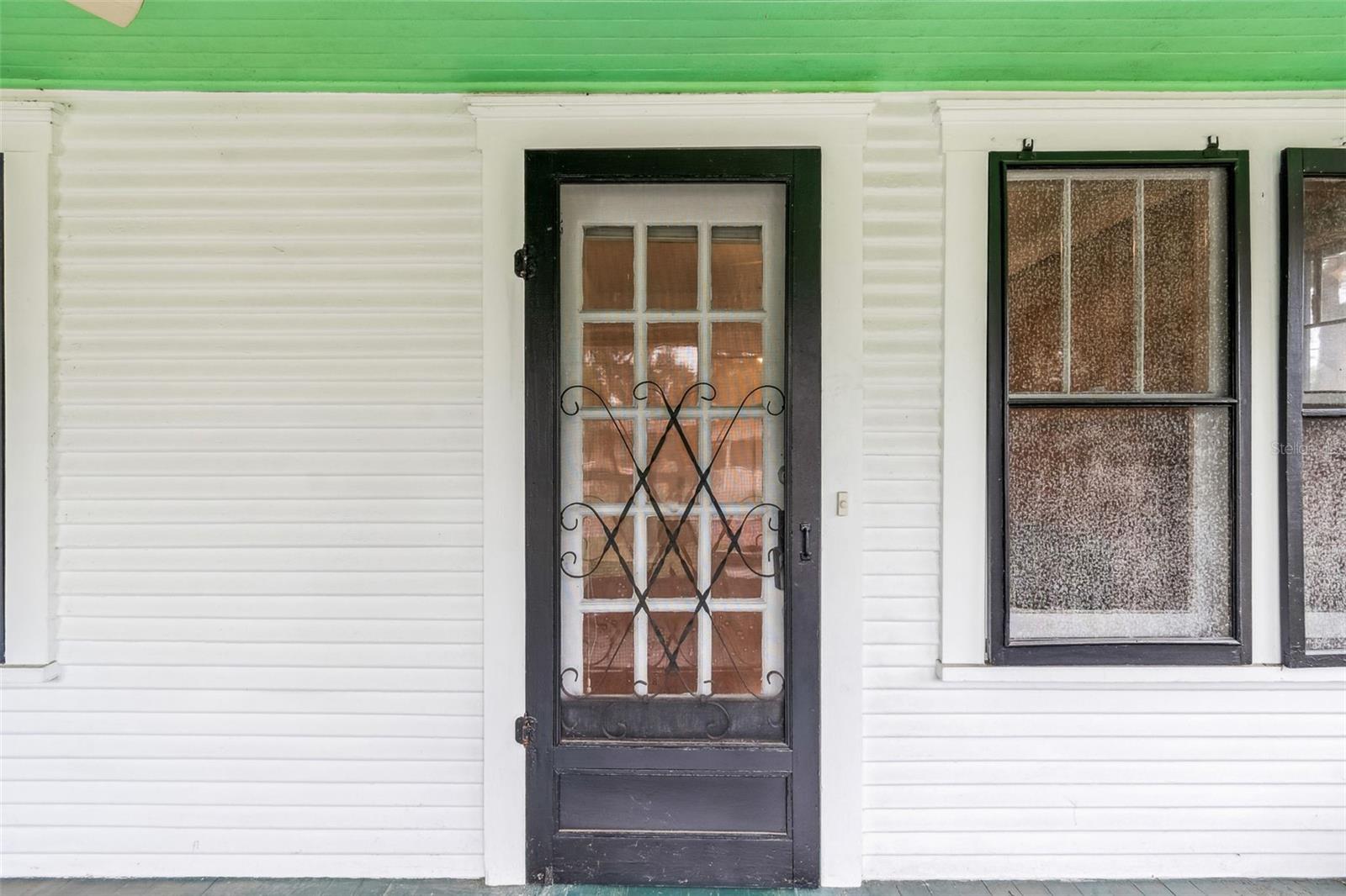 LAKE HUNTER TERRACE - Residential