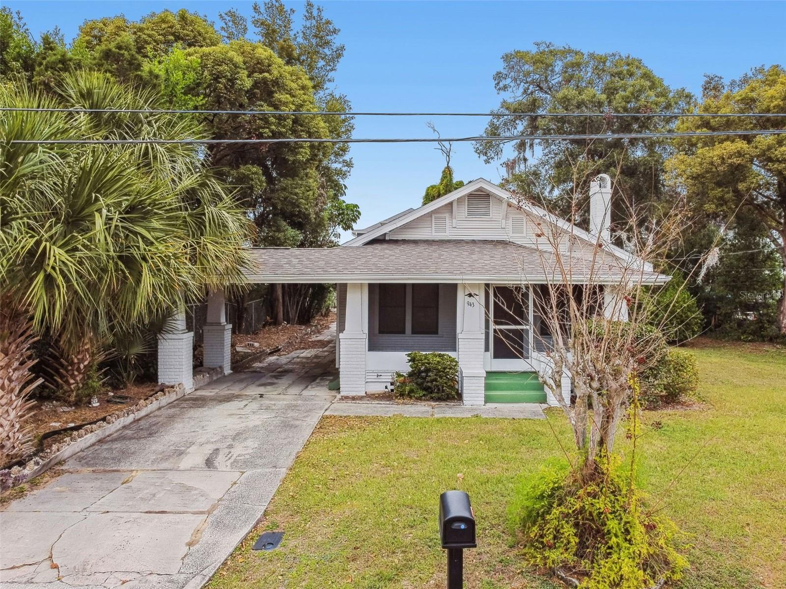 LAKE HUNTER TERRACE - Residential