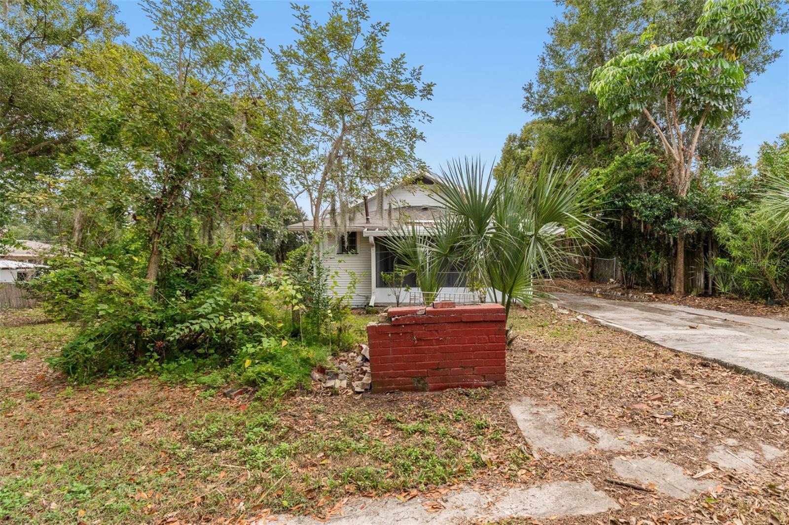 LAKE HUNTER TERRACE - Residential