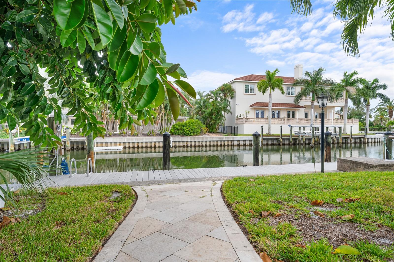 SIESTAS BAYSIDE - Residential