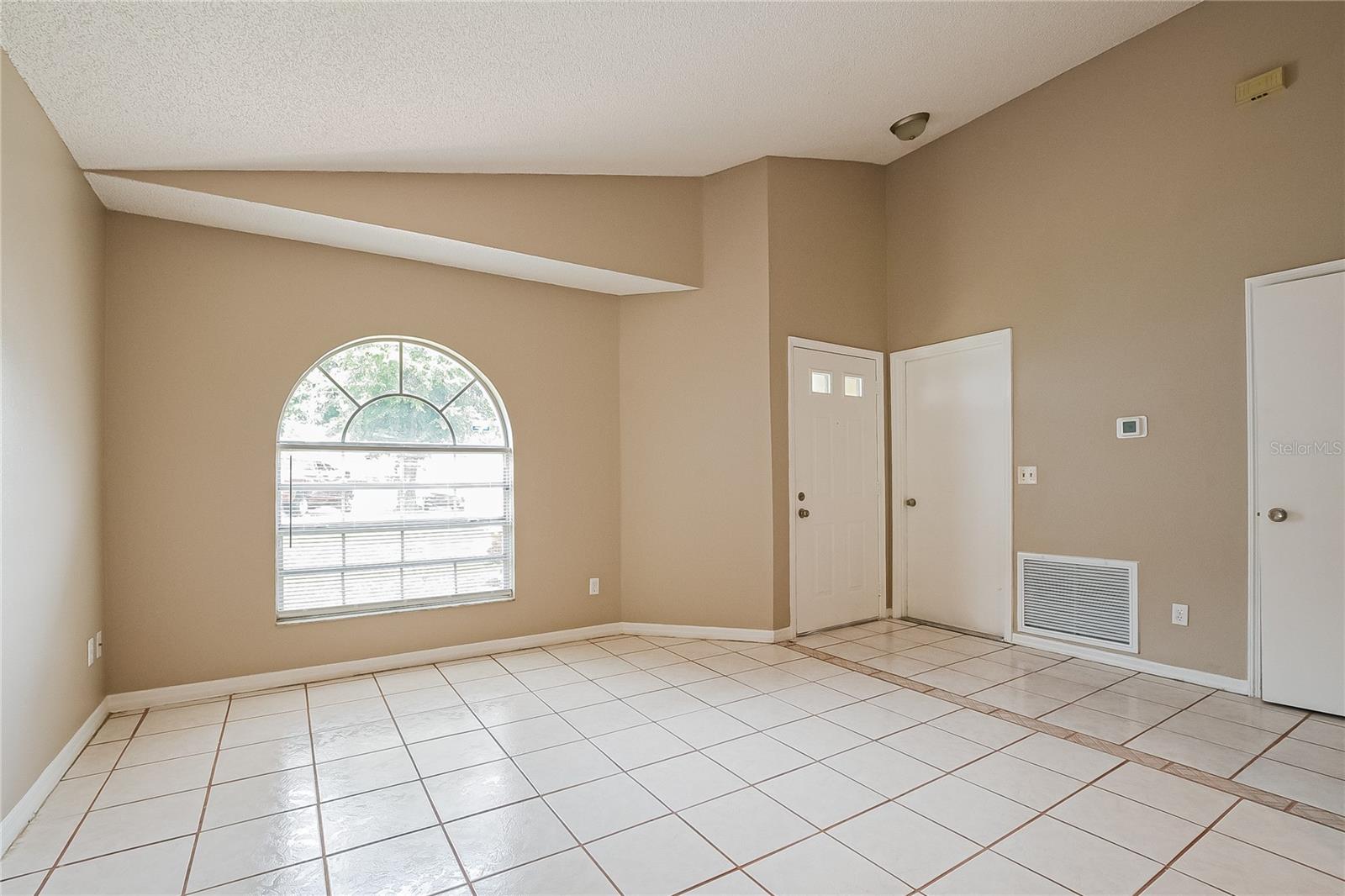 6651 MERITMOOR CIRCLE