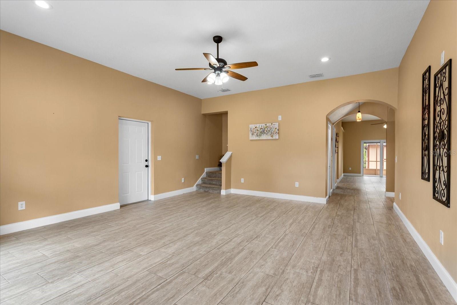 RIVERSIDE AT TWIN RIVERS UN 1 - Residential