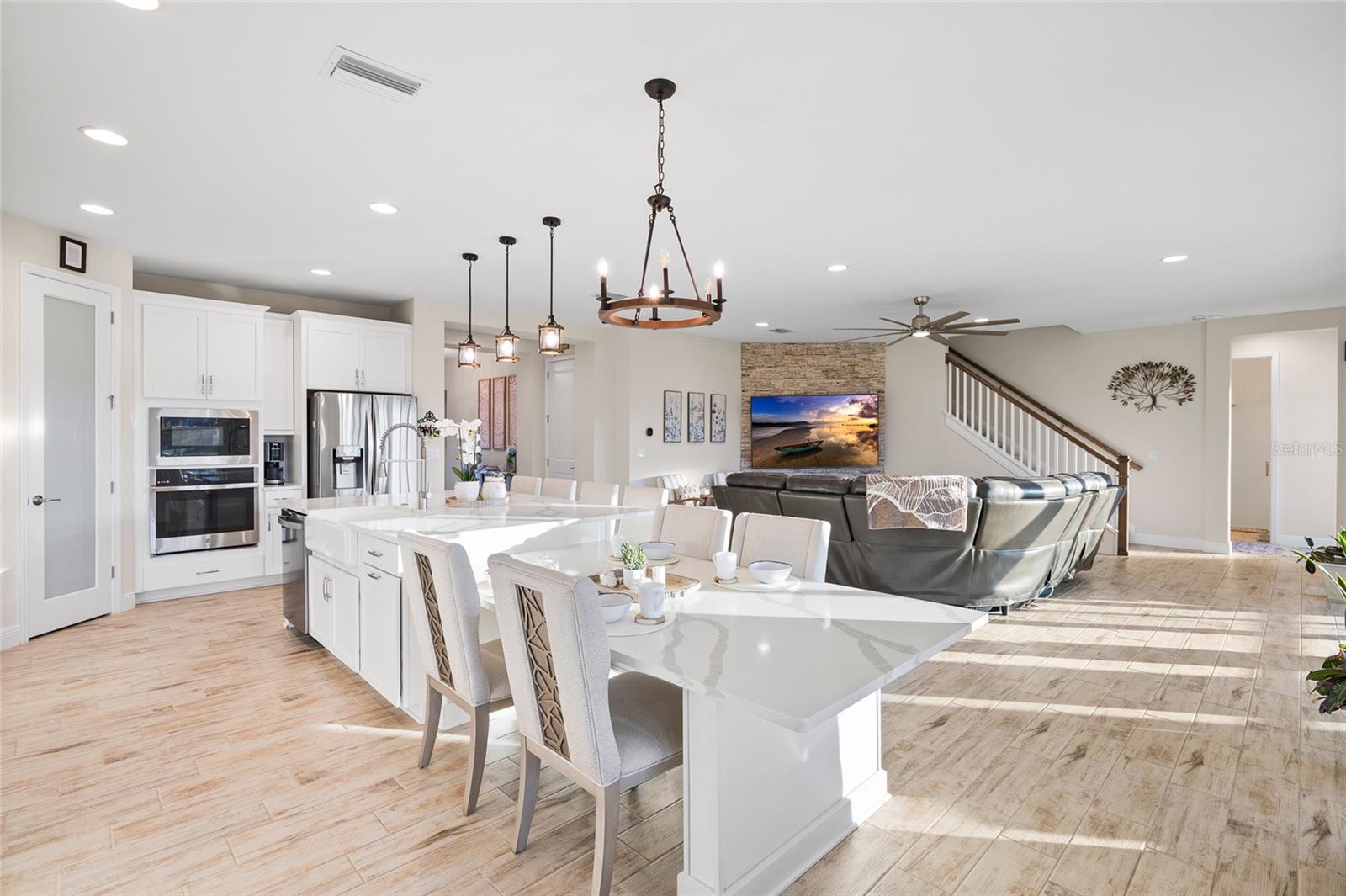 HINTON HAWKSTONE PHASE 1A2 - Residential