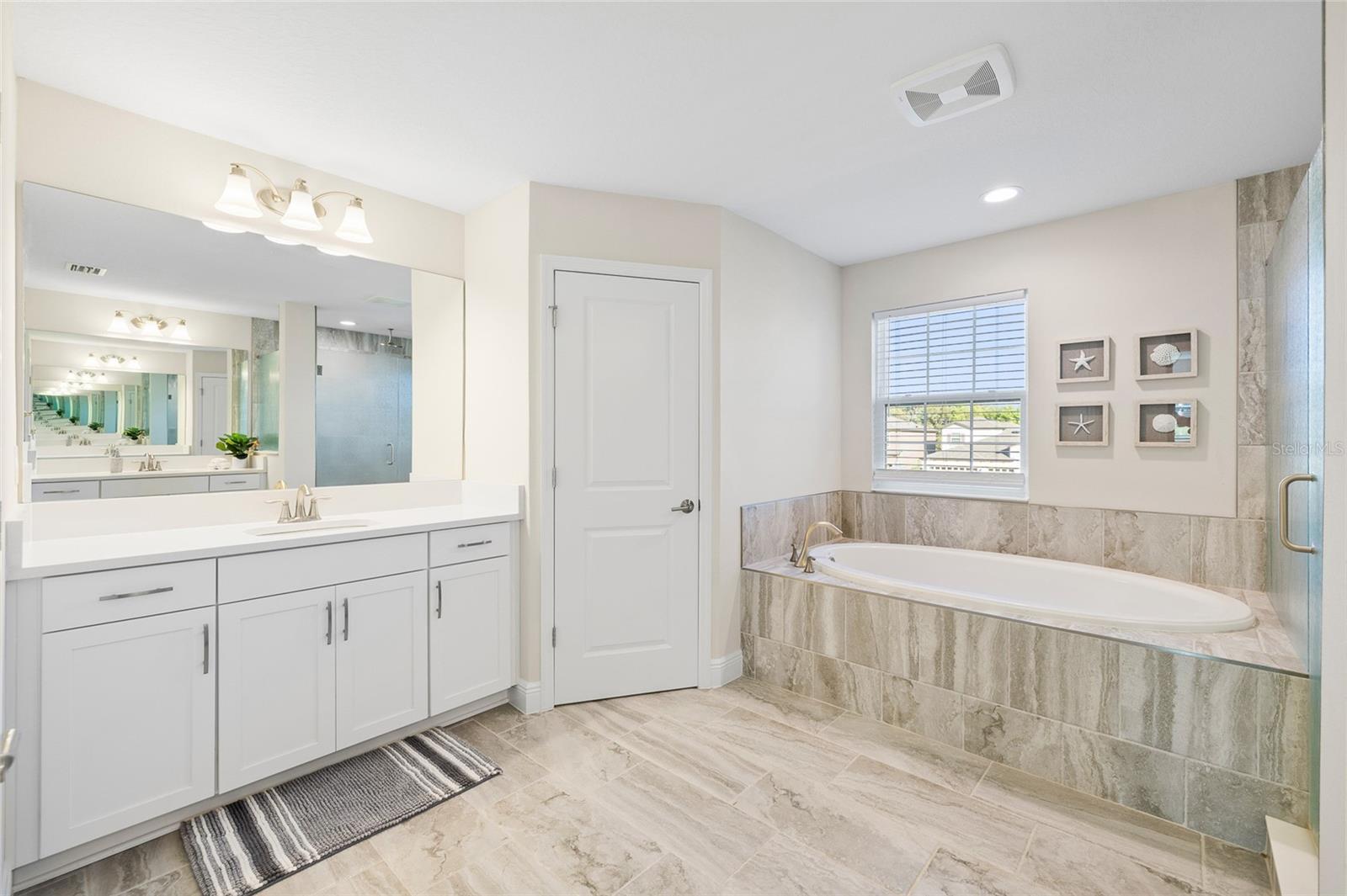 HINTON HAWKSTONE PHASE 1A2 - Residential