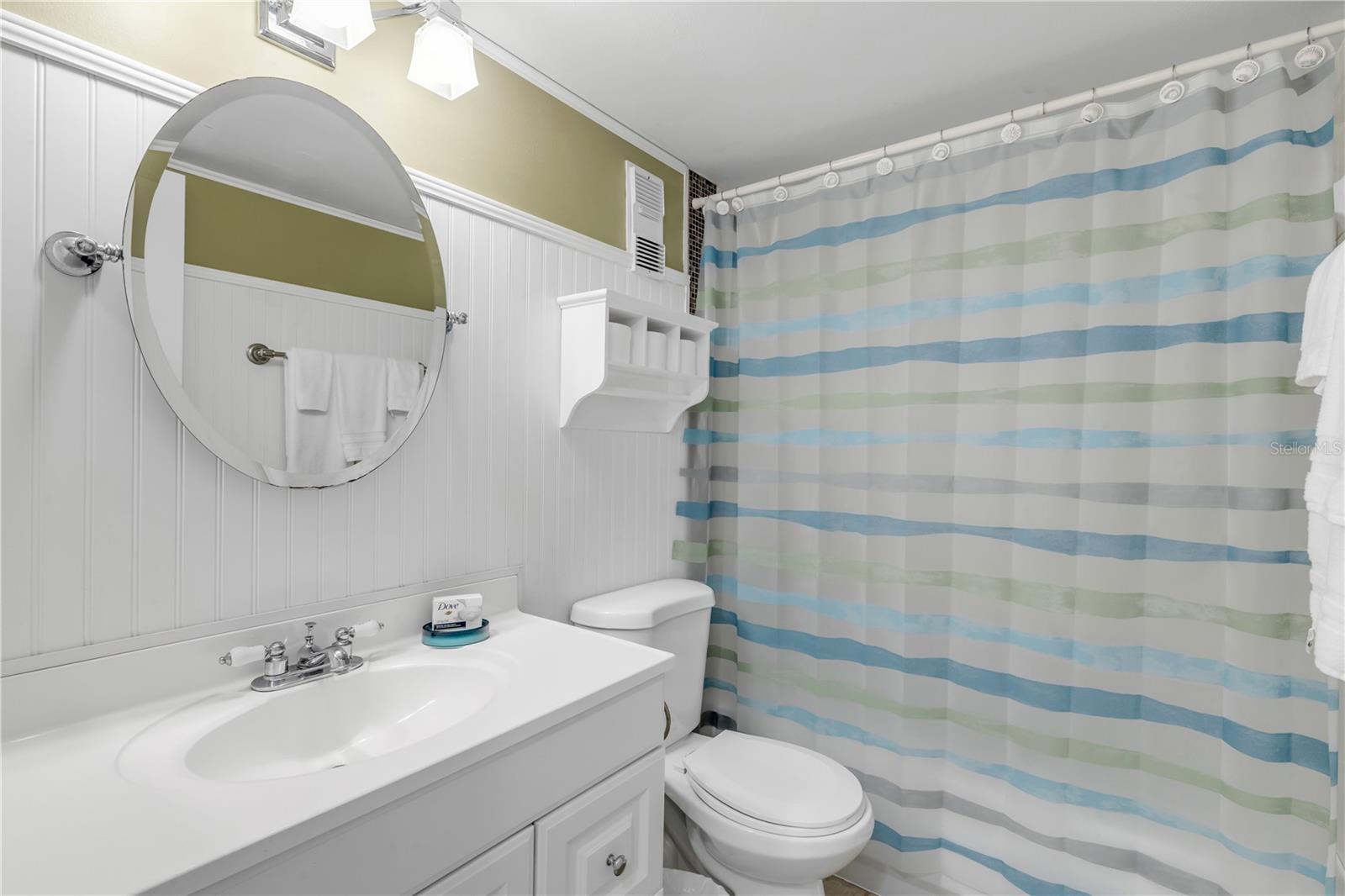 POINT EAST - Residential