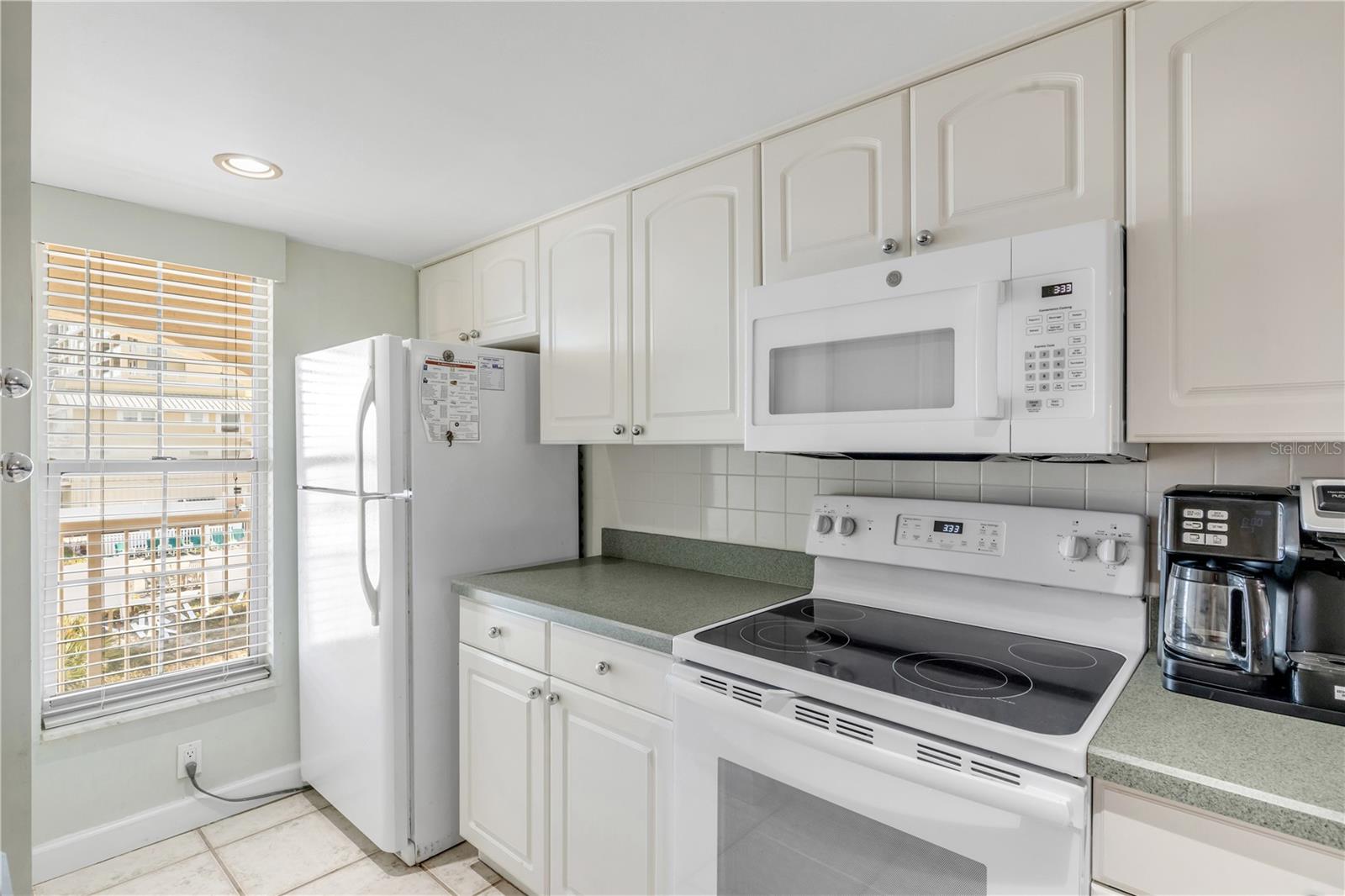 POINT EAST - Residential