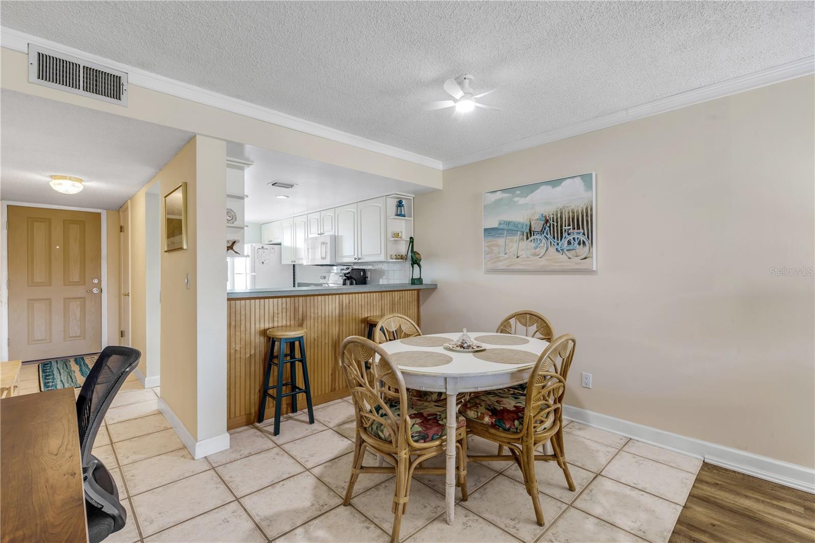 POINT EAST - Residential