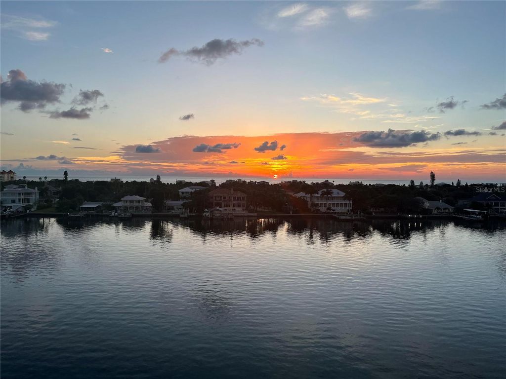 Photo of 736 Island Way #705, Clearwater, FL 33767 (MLS # T3444549)