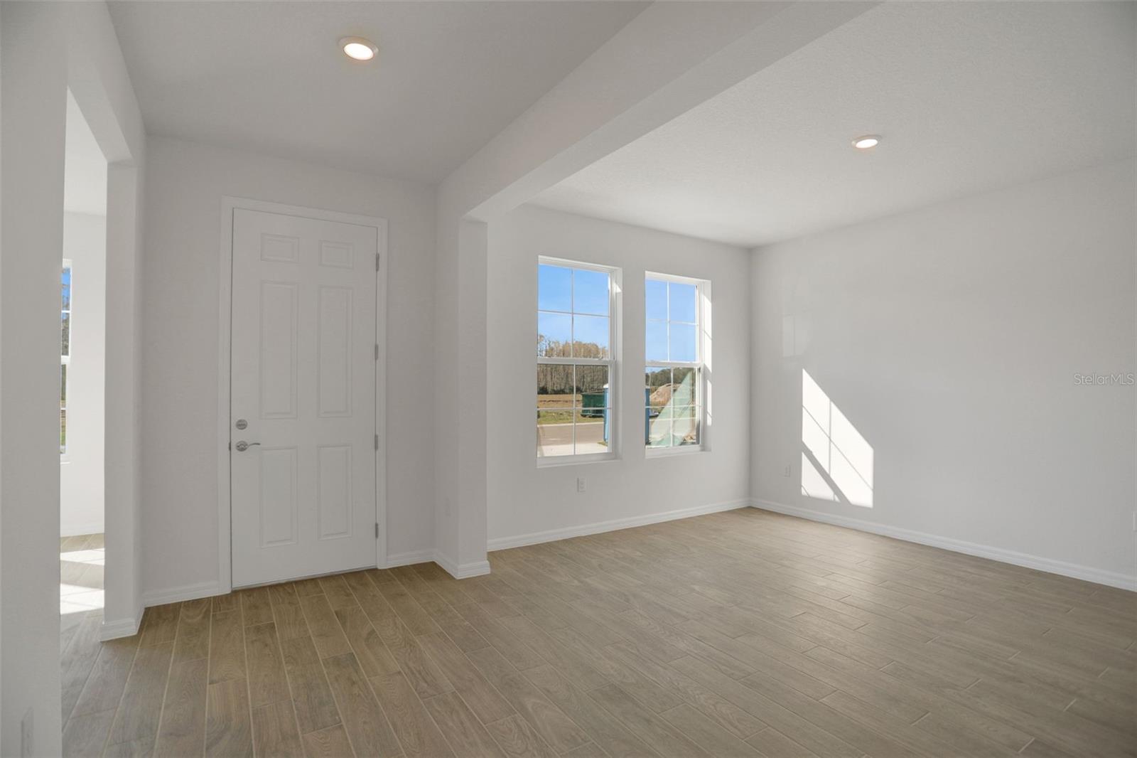 4458 E FIREFLY LANE