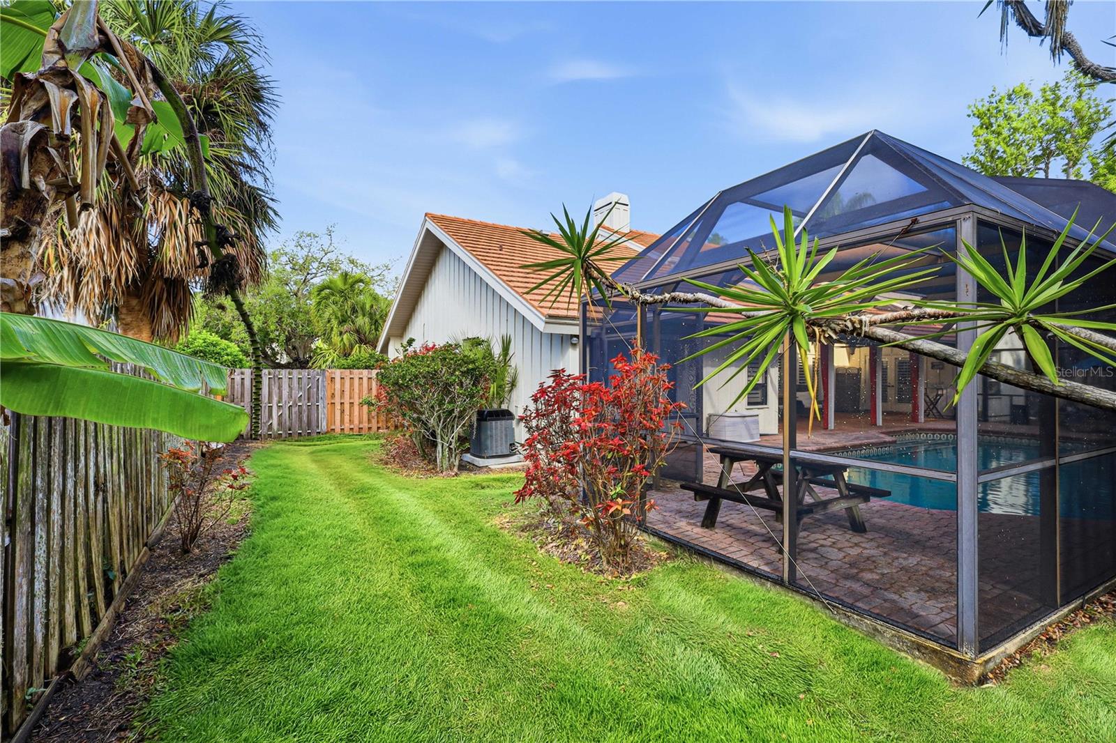 THE LANDINGS - Residential