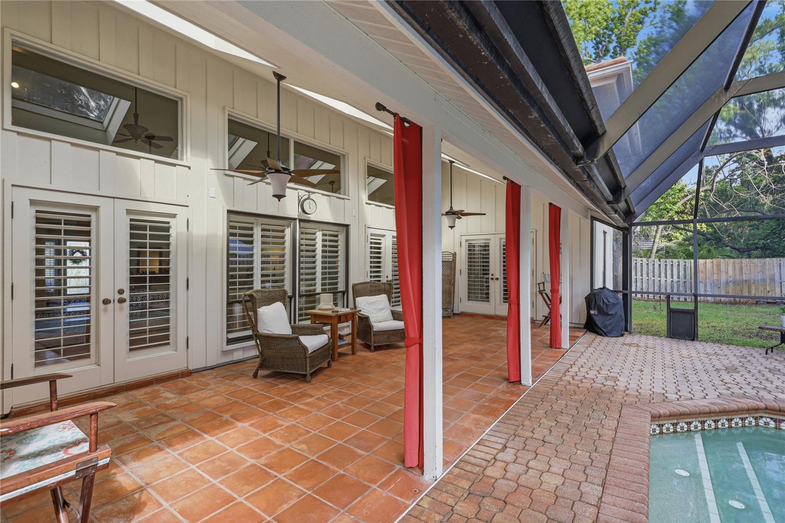 THE LANDINGS - Residential