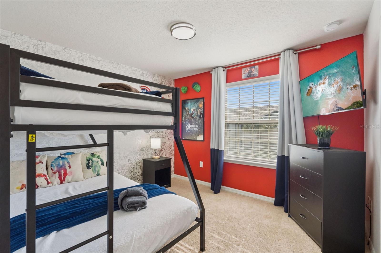 WINDSOR AT WESTSIDE - Residential