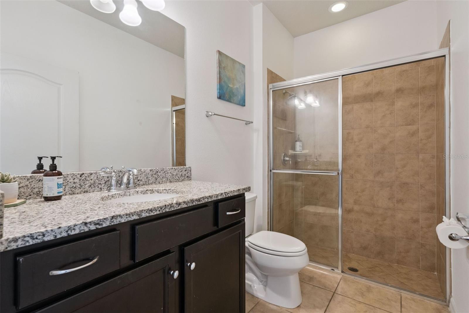 WINDSOR AT WESTSIDE - Residential