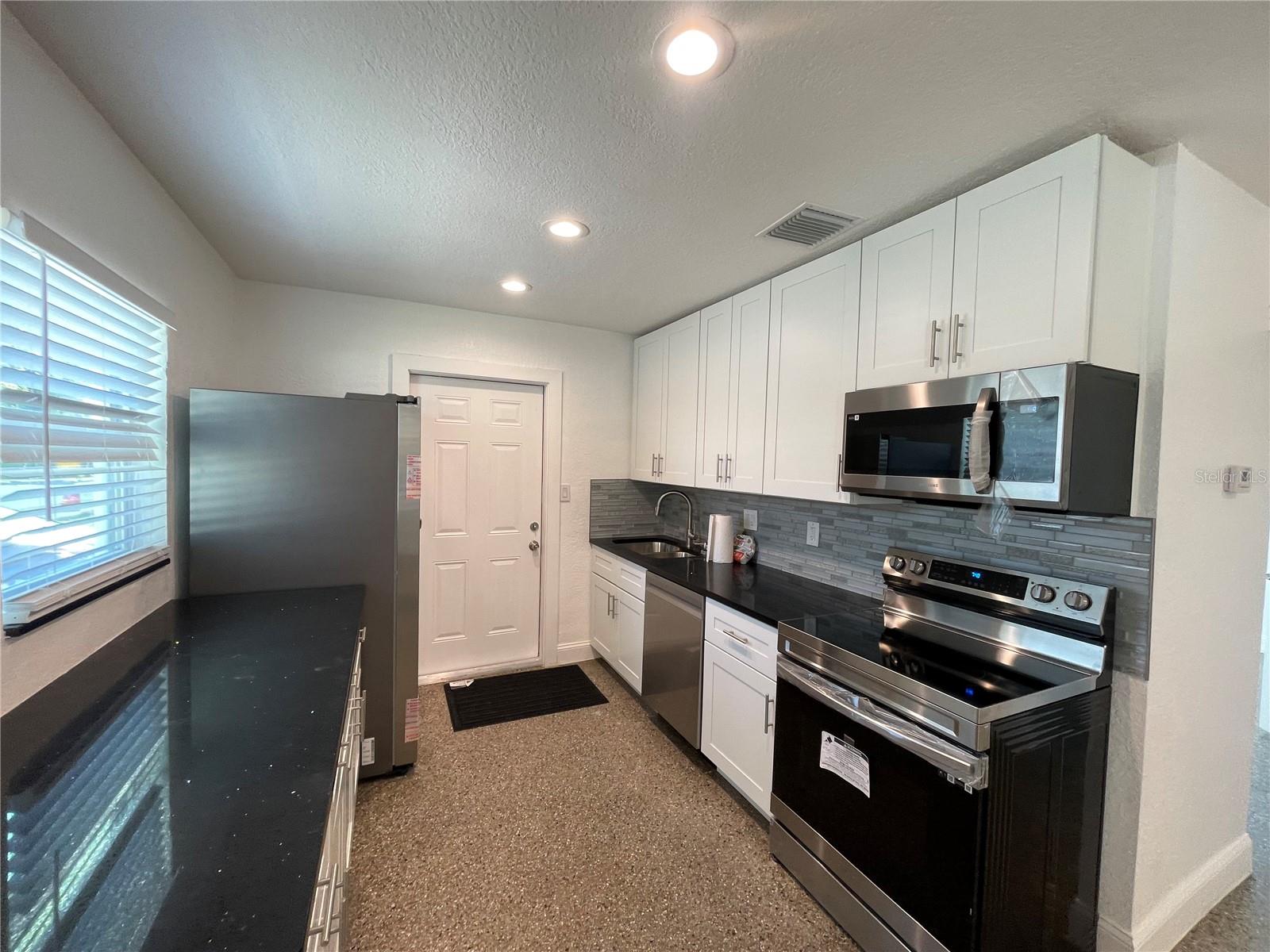 ROSE-ANN SUB - Residential Lease