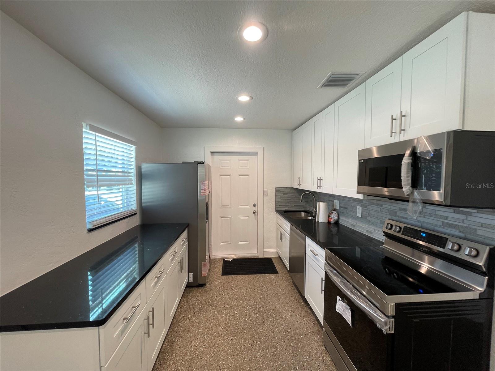 ROSE-ANN SUB - Residential Lease