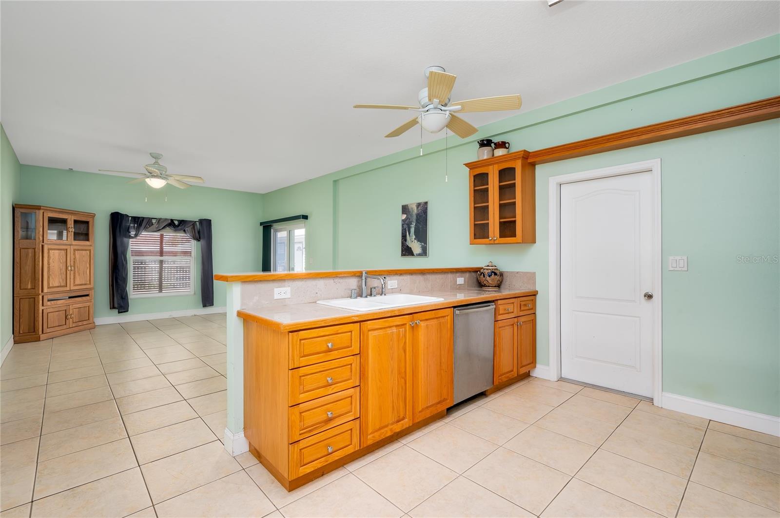 INDIAN HARBOR ESTATES UNIT 04 - Residential