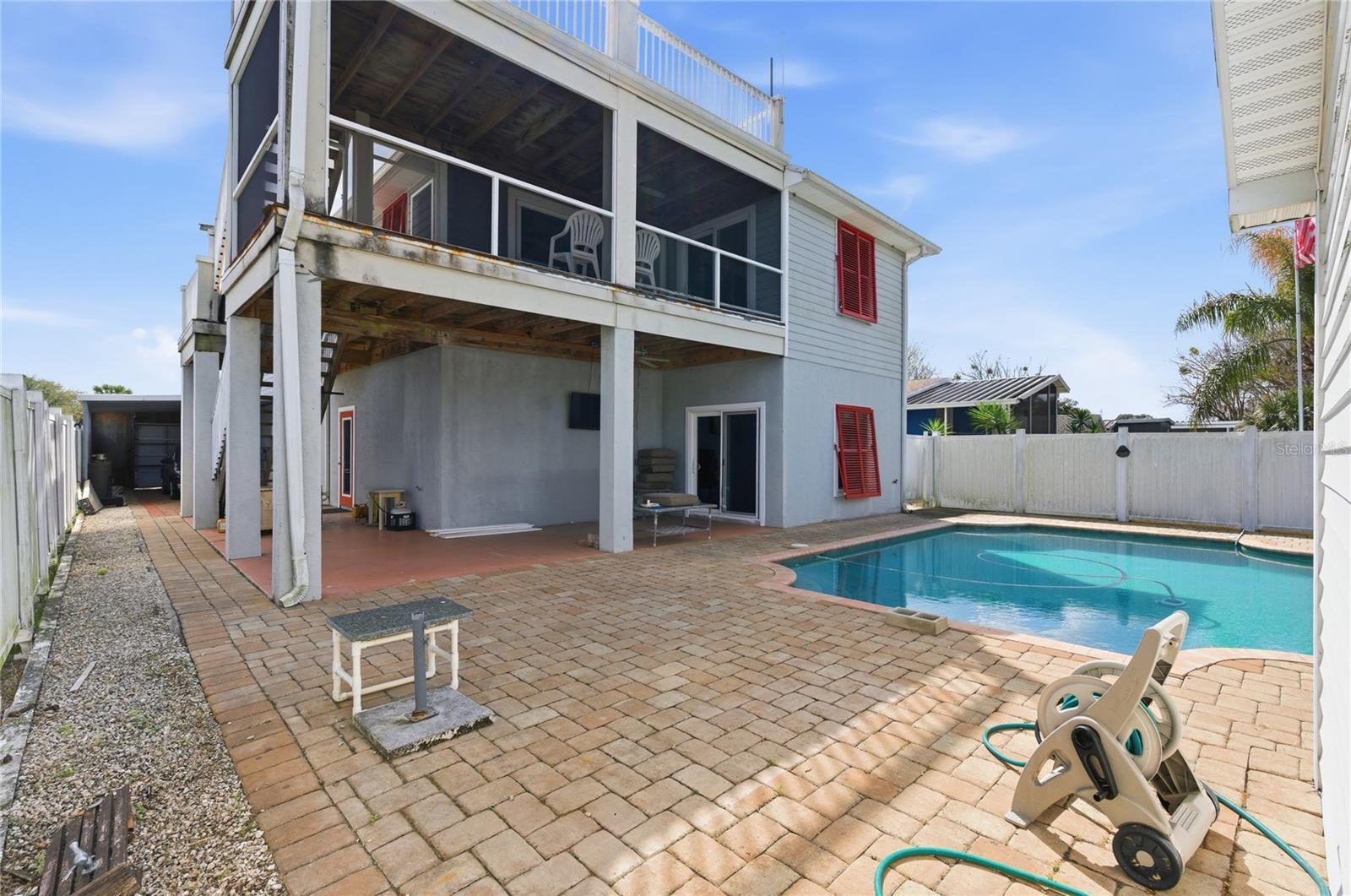 INDIAN HARBOR ESTATES UNIT 04 - Residential