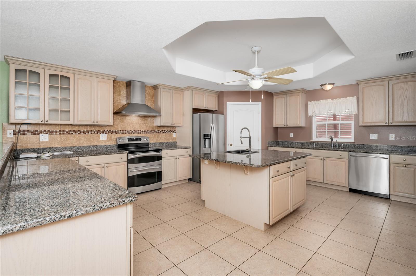 INDIAN HARBOR ESTATES UNIT 04 - Residential