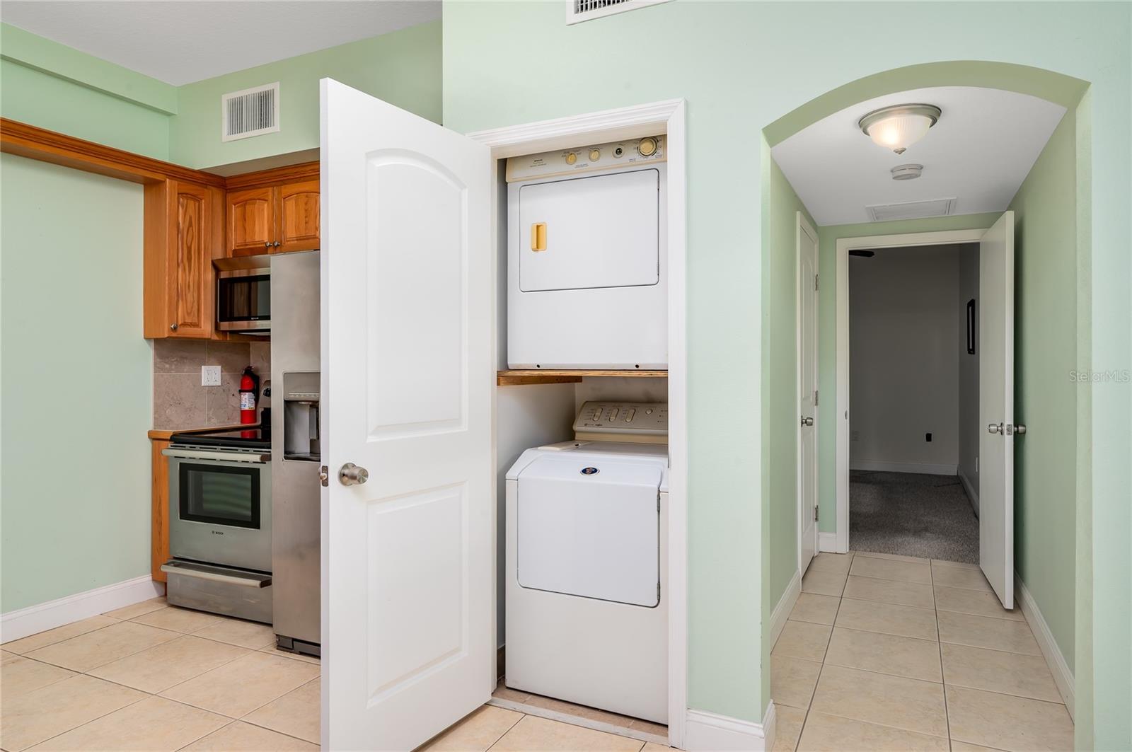 INDIAN HARBOR ESTATES UNIT 04 - Residential