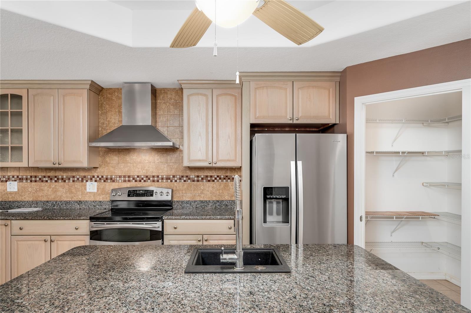 INDIAN HARBOR ESTATES UNIT 04 - Residential