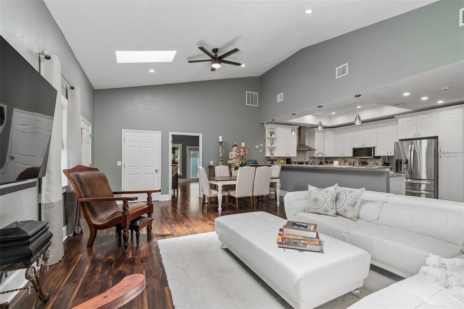 HILCREST - Residential