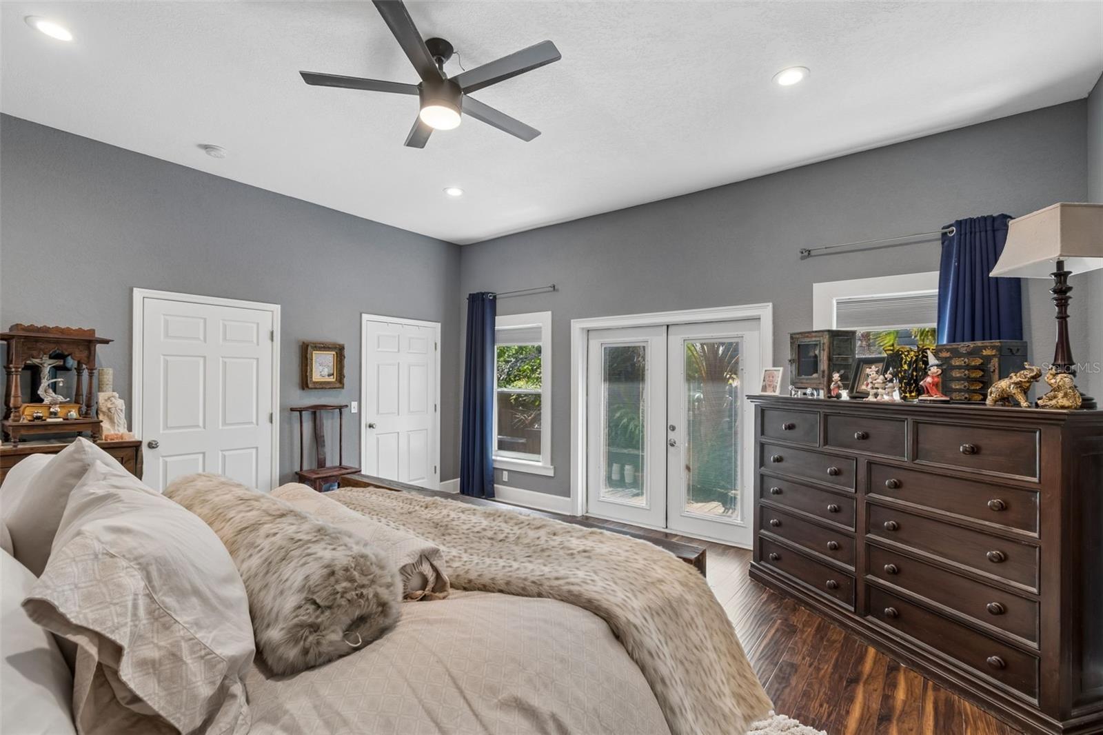 HILCREST - Residential