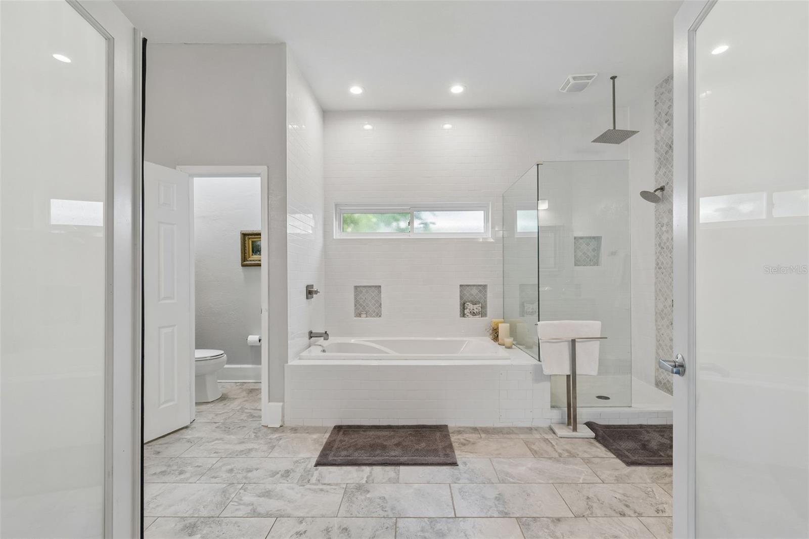 HILCREST - Residential