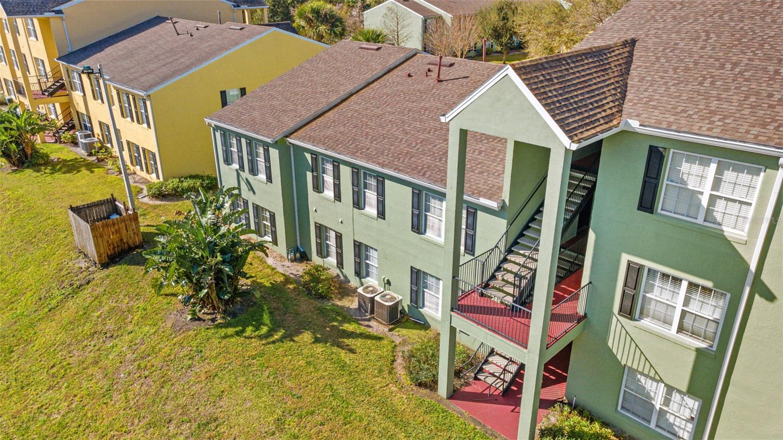 MIRIADA CONDO - Residential