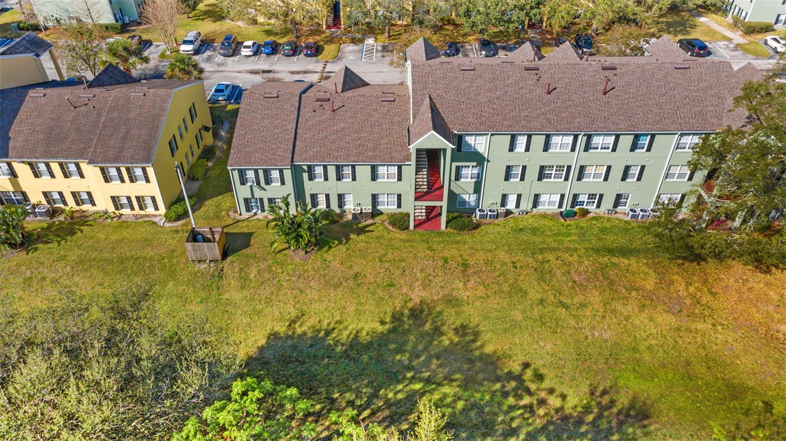 MIRIADA CONDO - Residential