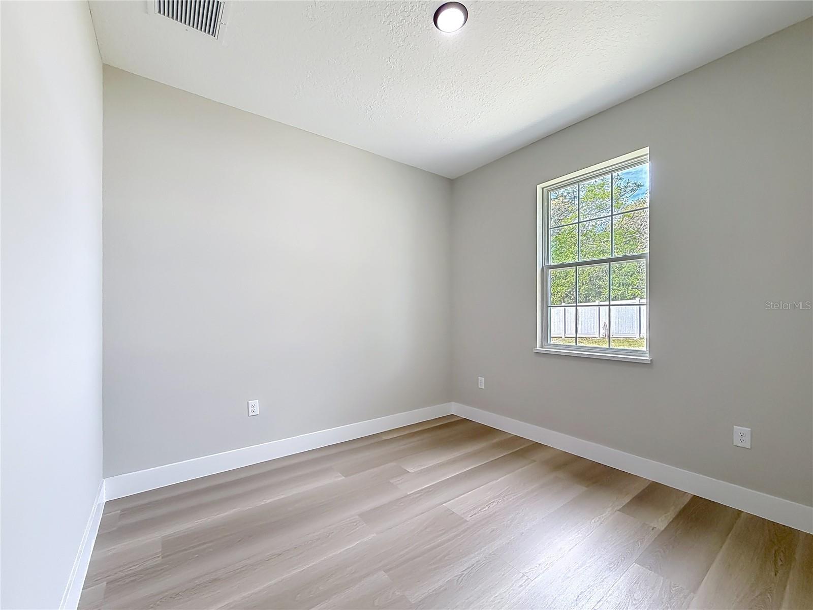 CITRUS SPGS UNIT 21 - Residential