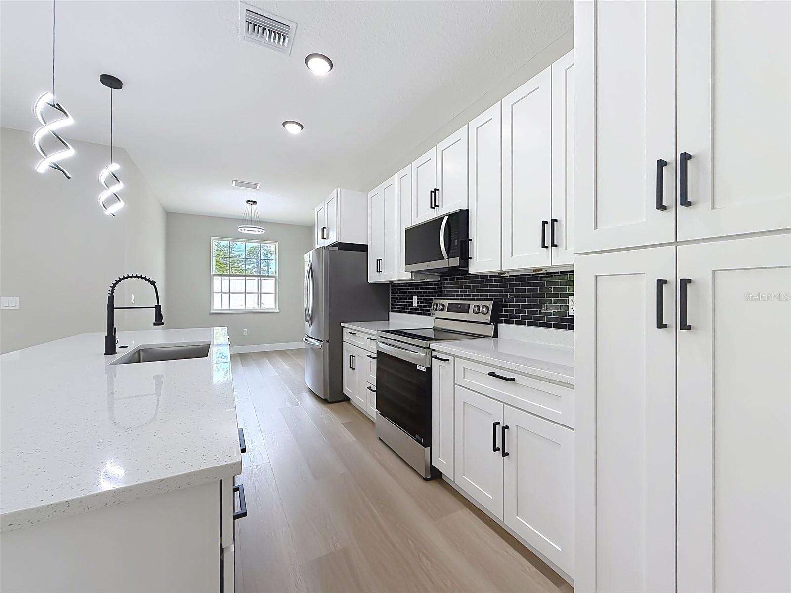 CITRUS SPGS UNIT 21 - Residential