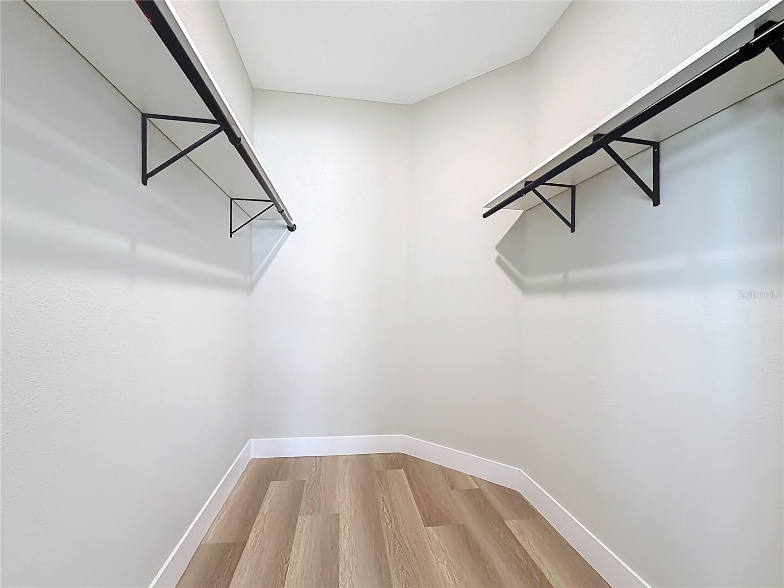 CITRUS SPGS UNIT 21 - Residential