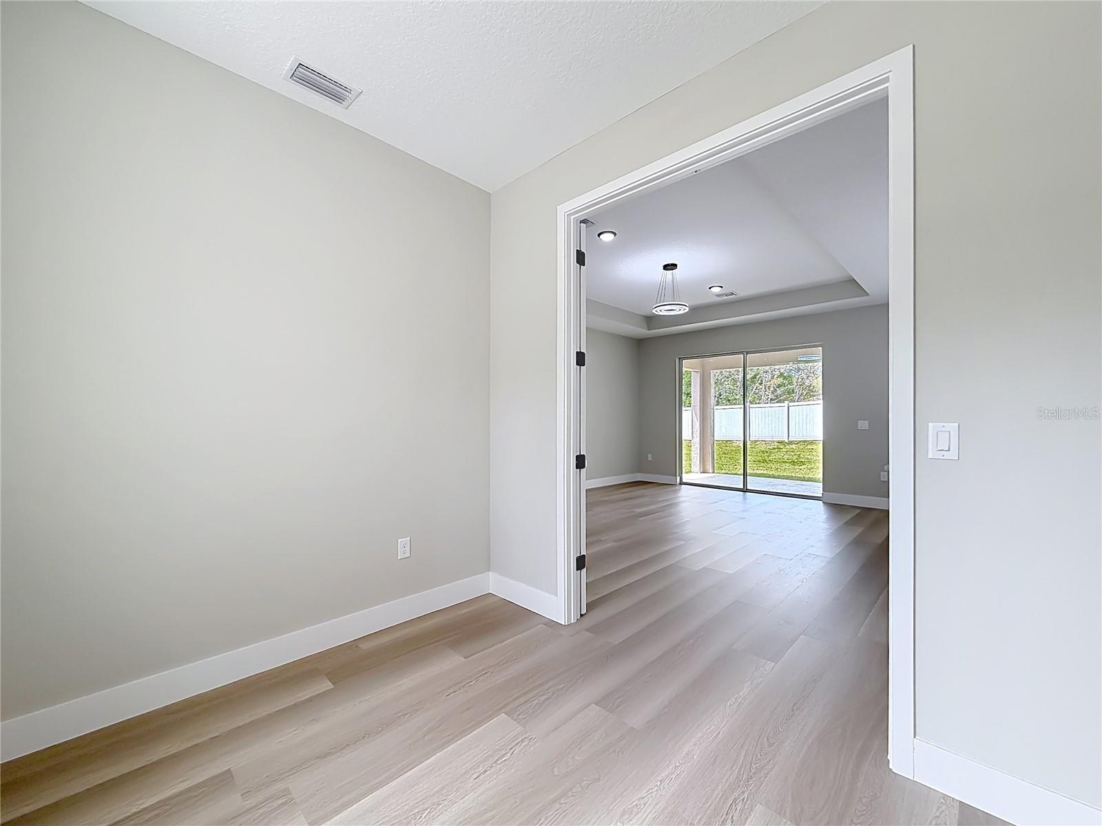 CITRUS SPGS UNIT 21 - Residential