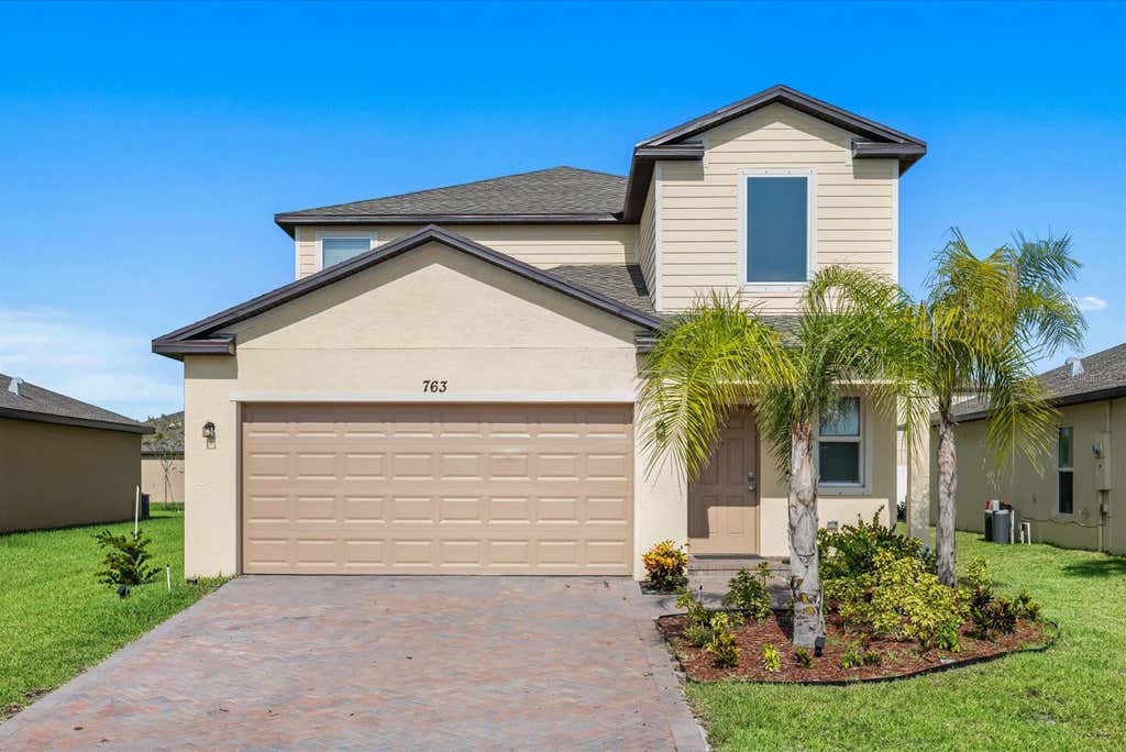 Photo of 763 Carlyle Way, Fort Pierce, FL 34947 (MLS # O6433998)