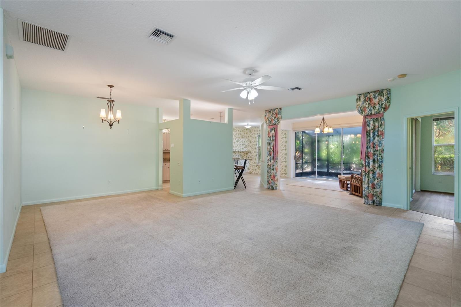 FALCON TRACE/CALUSA LAKES - Residential Lease