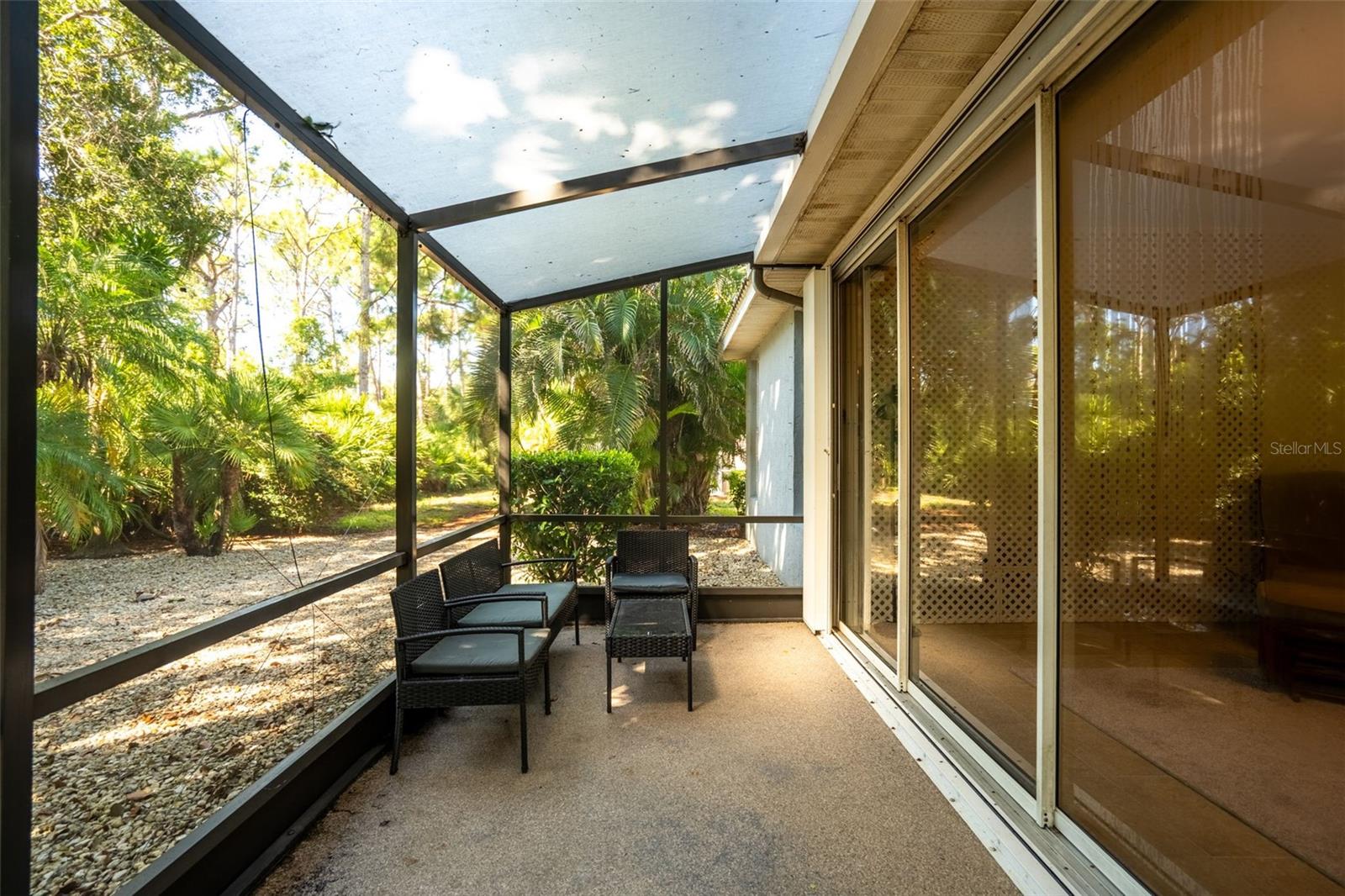 FALCON TRACE/CALUSA LAKES - Residential Lease